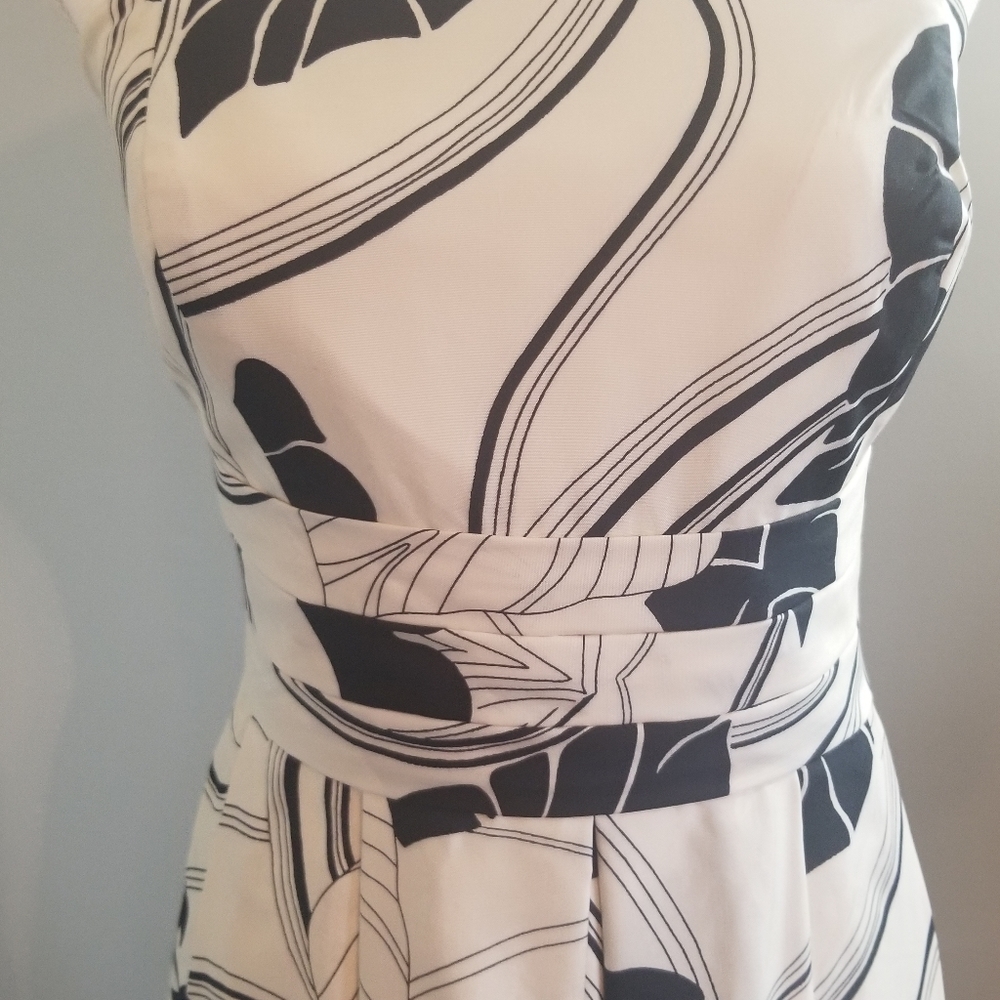 Strapless Dress - Picture 2 of 3